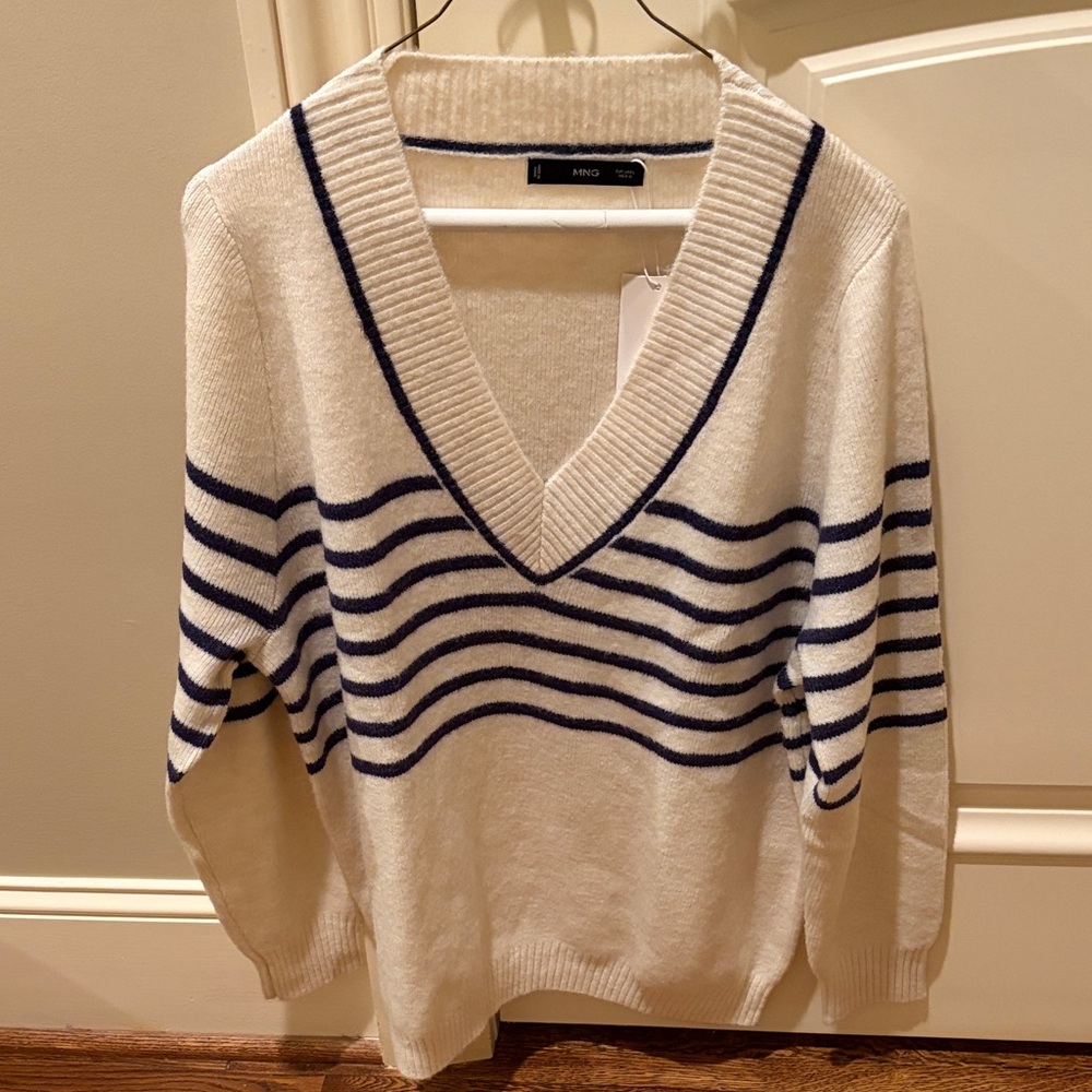 Mango Ivory and Navy V-neck Striped Sweater/NWT/L - Picture 14 of 15